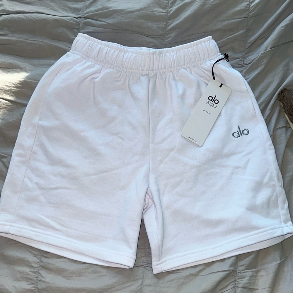 Alo Yoga Accolade Sweat Short